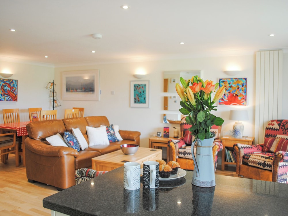 5 Thurlestone Beach