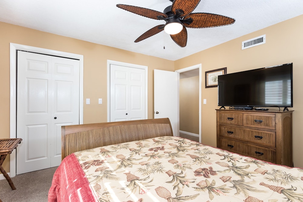 Gulfside 501 by Brooks and Shorey Resorts