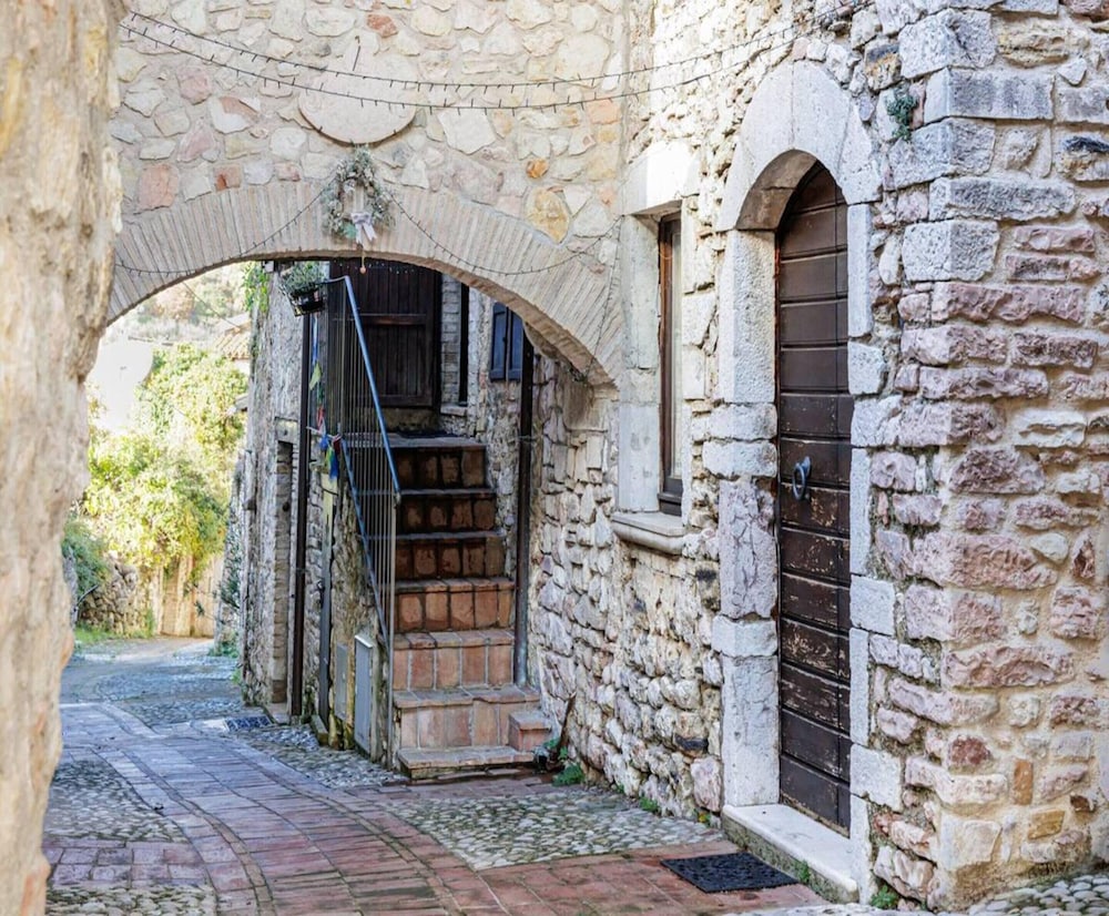 Apartment in Firenzuola Near Lake Arezzo