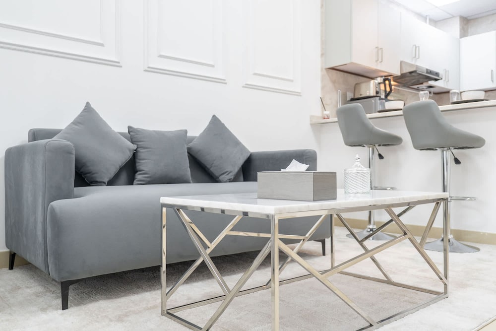 Incredible Studio in Jumeirah Village Circle