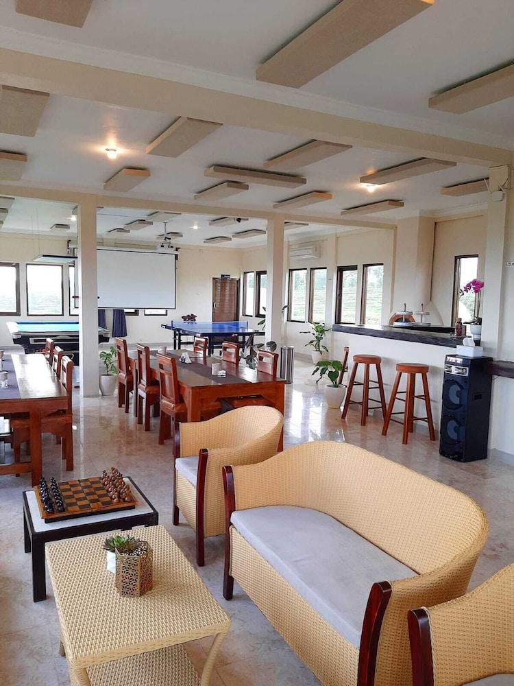 meeting & event spaces