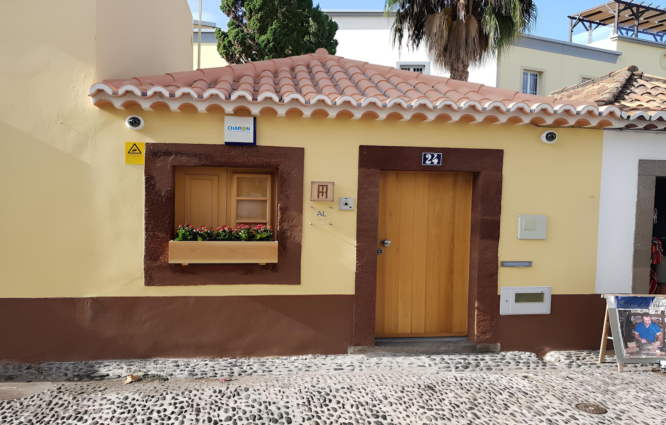 São Thiago House