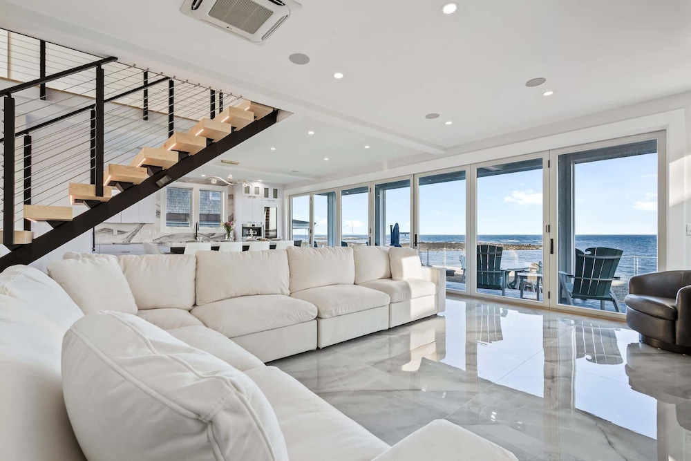 Brand New Home Ocean Views Wolf Appliances