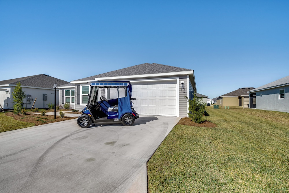The Villages Golf Escape: Home w/ Pool Access!