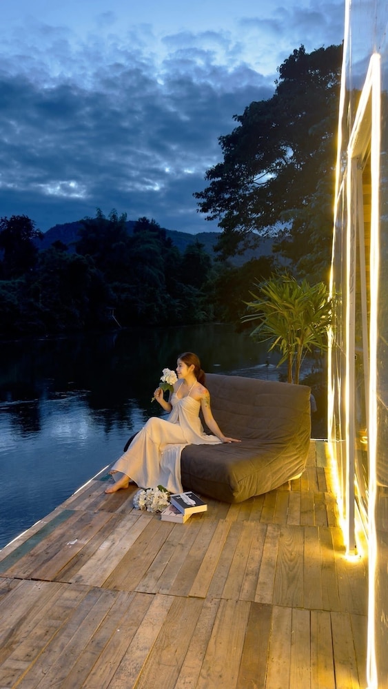 Purimantra River Kwai