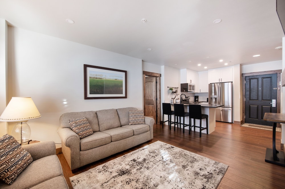 Winter Park CO - Zephyr Mountain & Fraser Crossing/Founders Pointe Condos