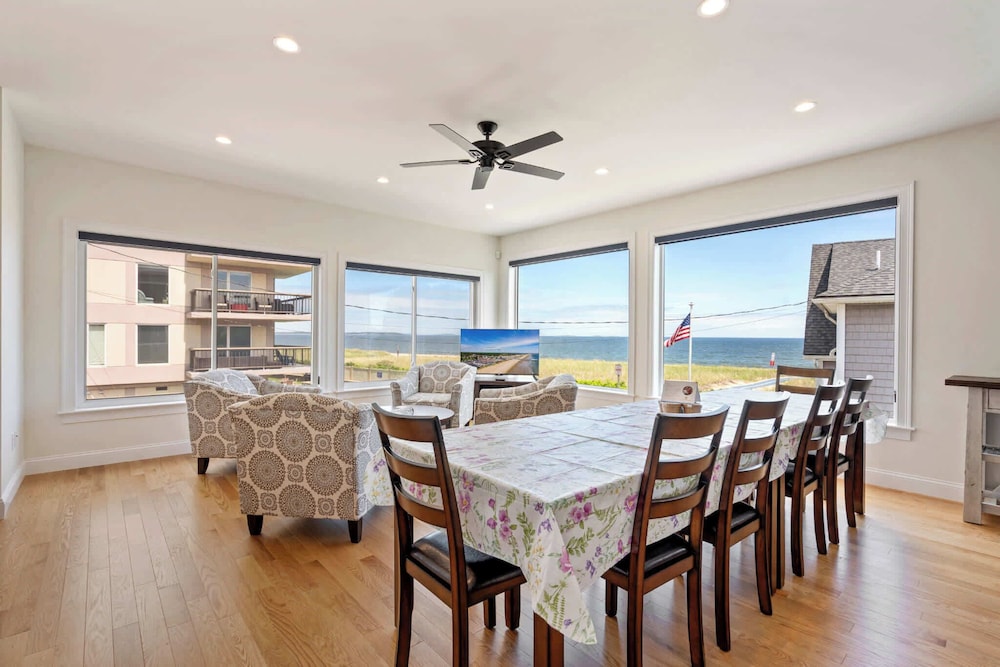 Oceanfront Home - Beach Access - Deck + Ping Pong