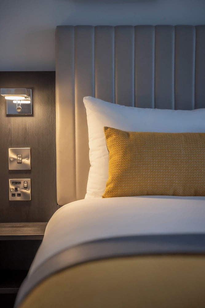 Salford Vacations - Maldron Hotel Manchester Cathedral Quarter - Property Image 33