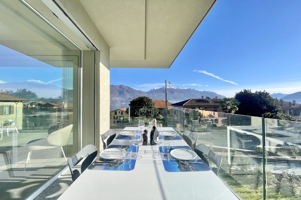 Modern House Apartment 4 view 2