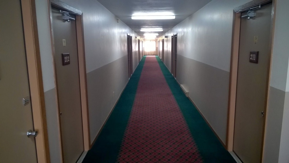 The Travelers Inn