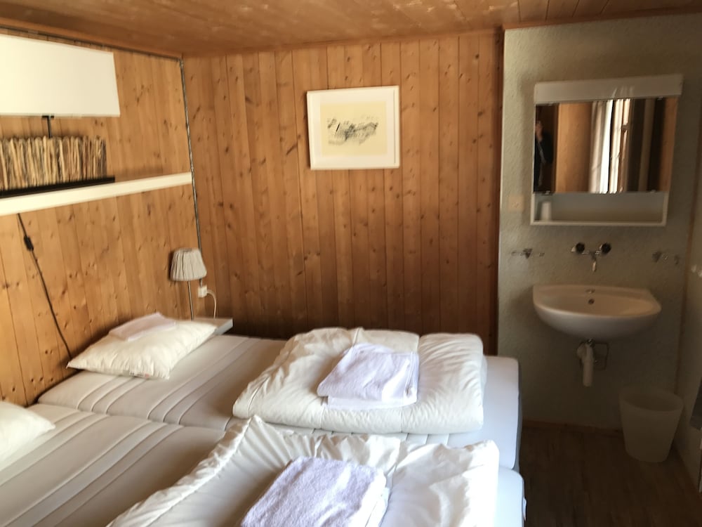 AmdenLodge - Bienenheim Naturhostel