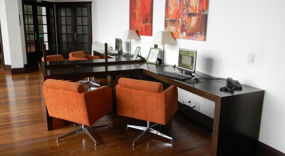 meeting & event spaces
