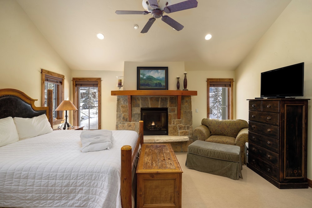 The Porches of Steamboat Springs