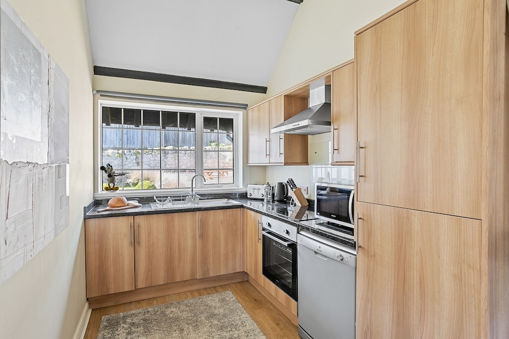 Bedford House Apartments