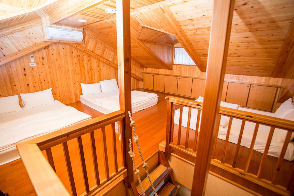 Dong Shan He B&B