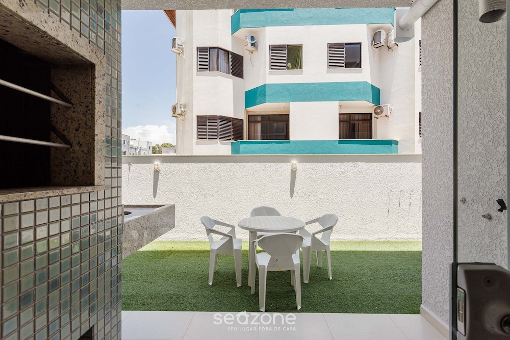 Beautiful Seaside Apartment With Barbecue Rmi0007