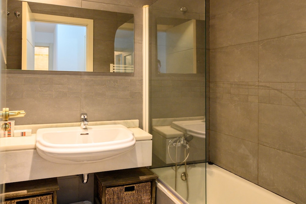 M Sod11 Moderno Apartamento Familiar con Terraza