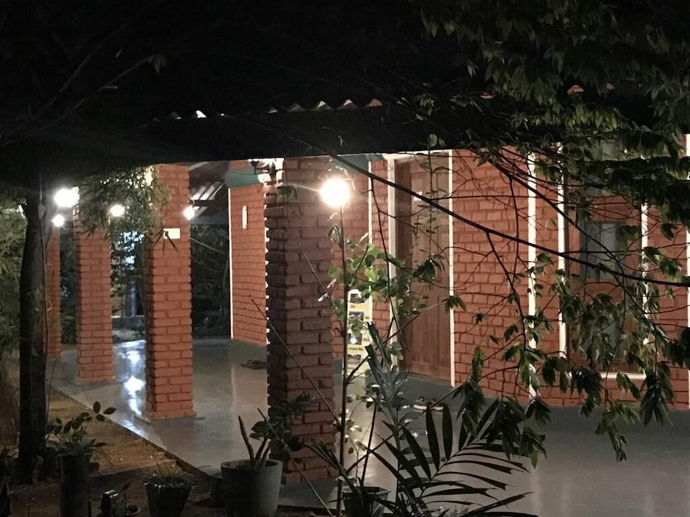 Hotel Sunshine Resort & Spa - Image 1