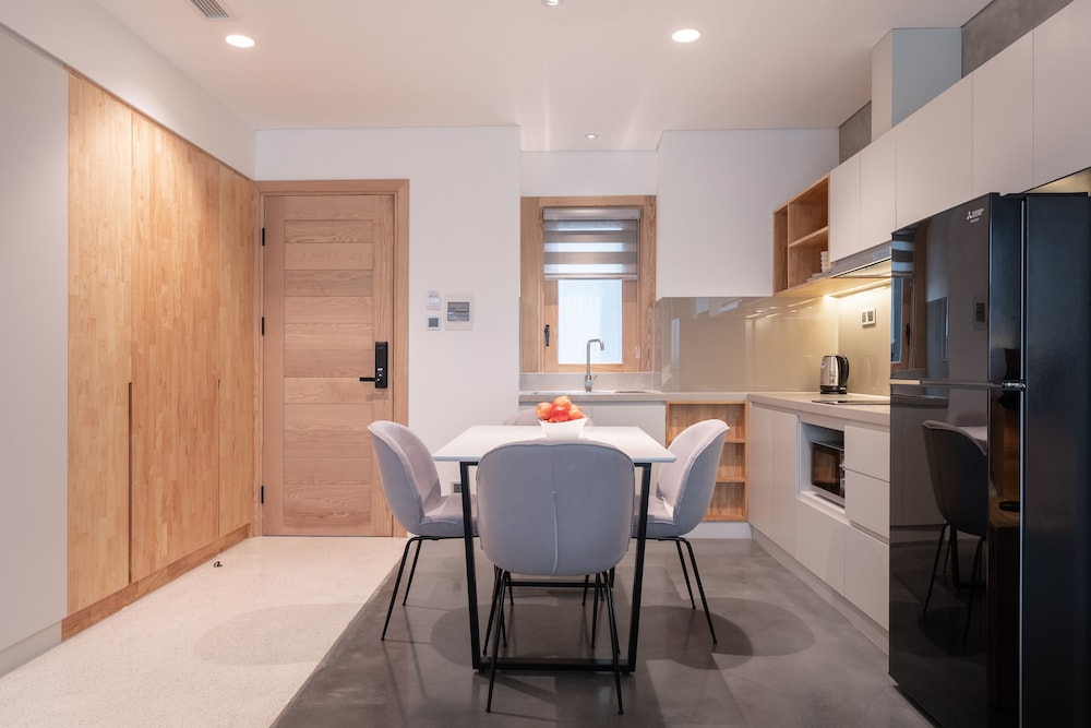 Bi Ecosuites Hanoi