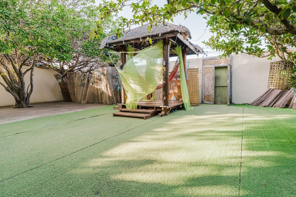 House of Mosaic Aruba - Unique Experience