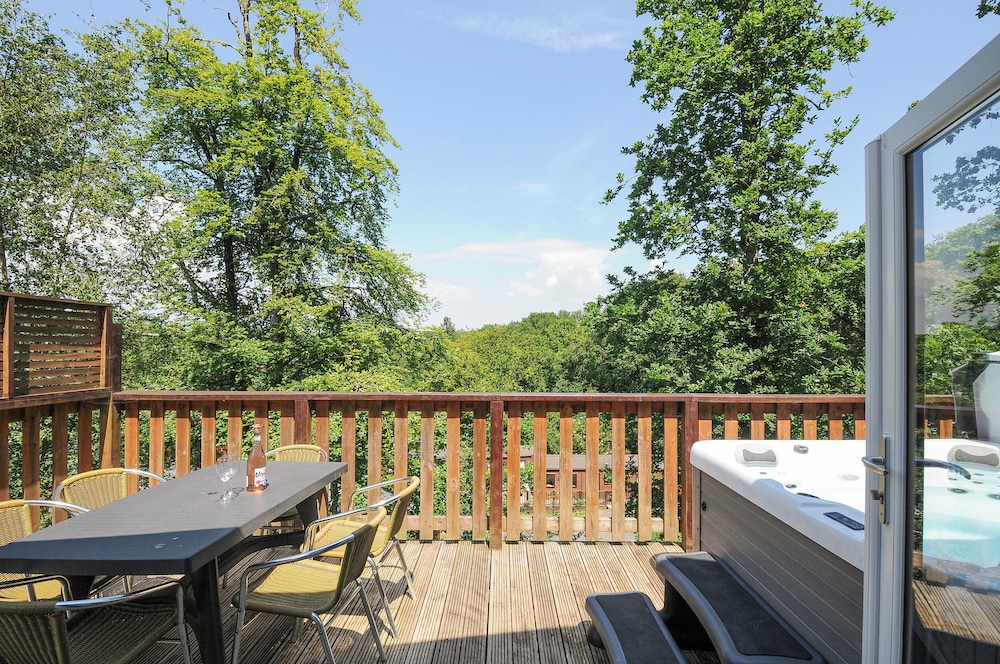 Belvedere Heights 6 - Belverdere Lodge