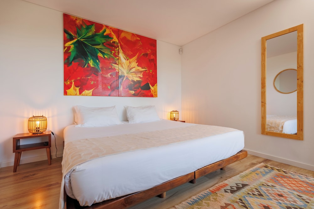 Laranjal Farm House