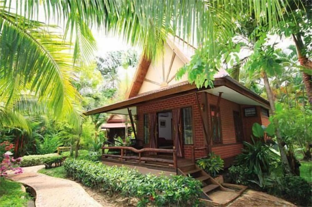 Green View Village Resort