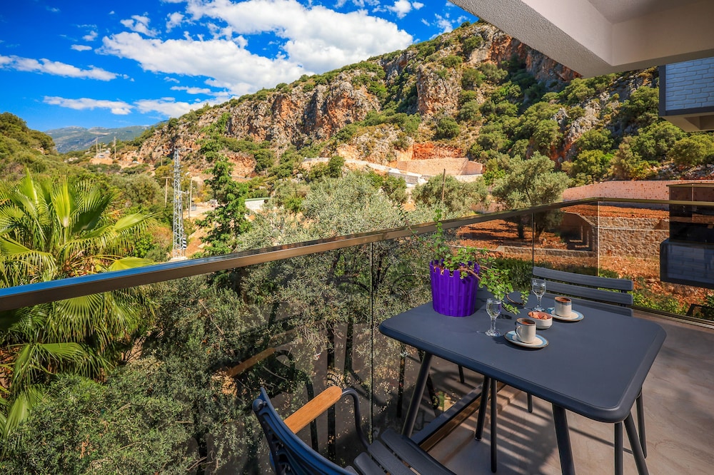 Harnup Apart - Image 37