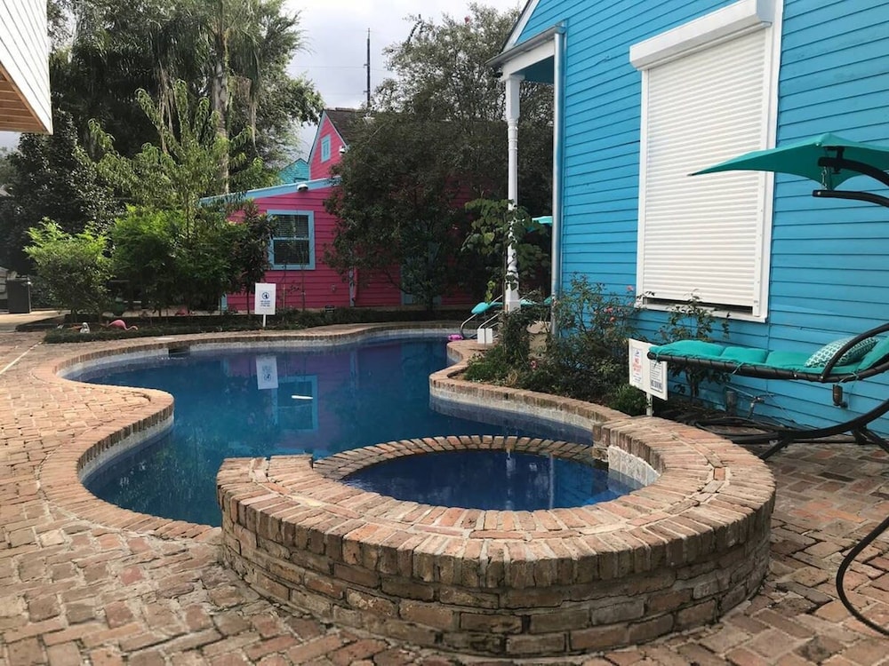8br-best Location Heated Pool Jacuzzi Spa Gym