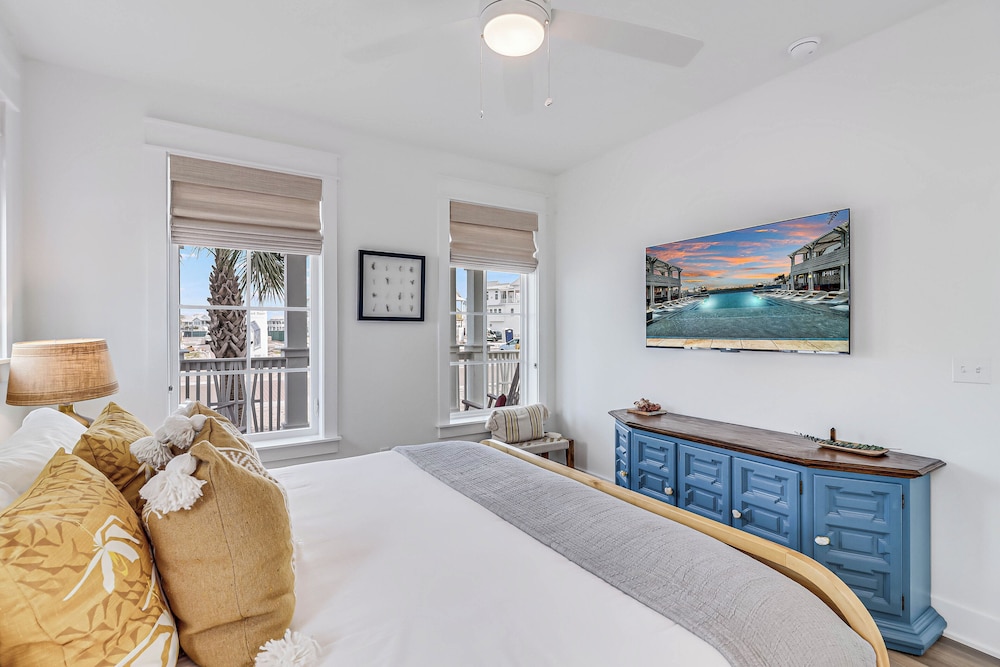 Beach Grace 204 TAI