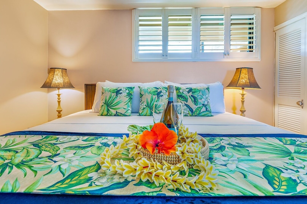 Maui Kai 804 Oceanfront 1 Bd/1ba 1 Bedroom Condo by RedAwning view 4
