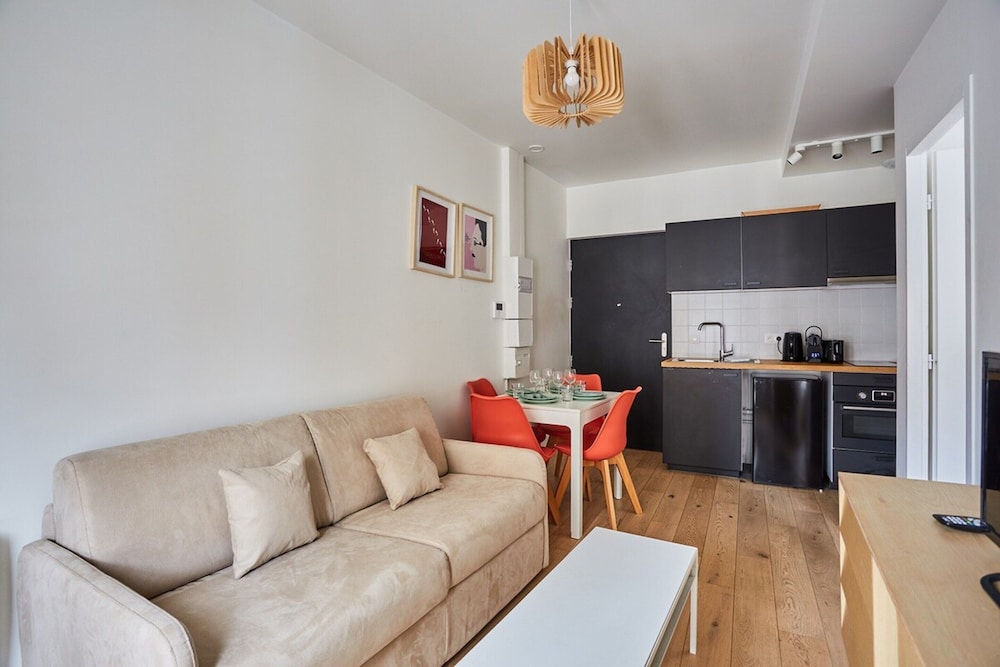 New Apartment Boulogne Facing the