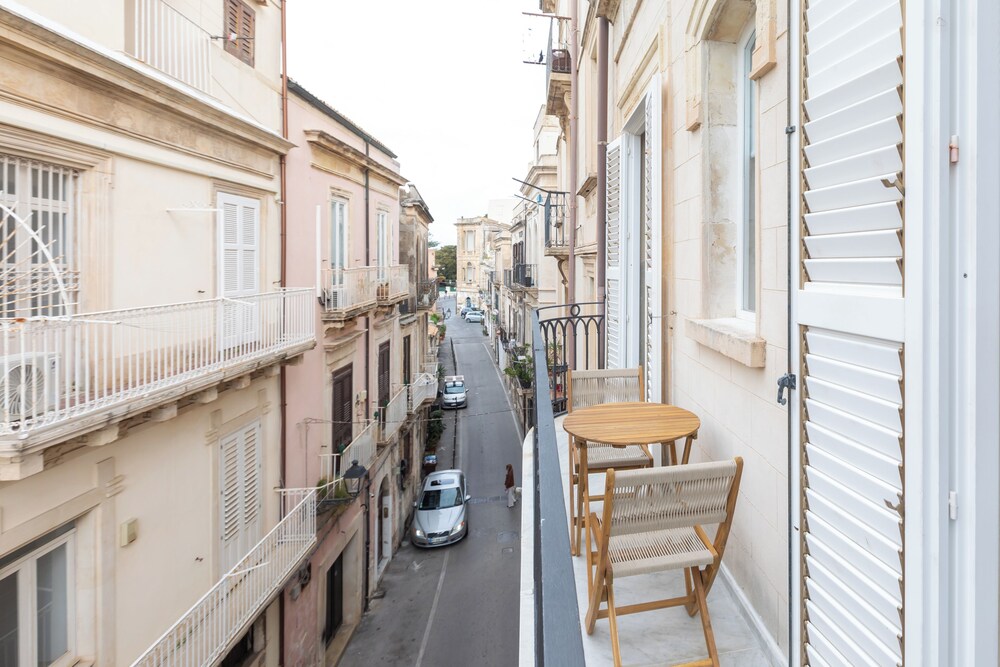 Casa Charlotte by Ortigia Apartments