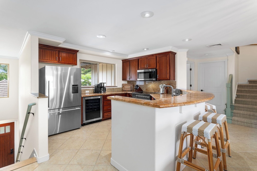 2bed Lift with Concierge Onsite, Golf Course Views - Vrkcv