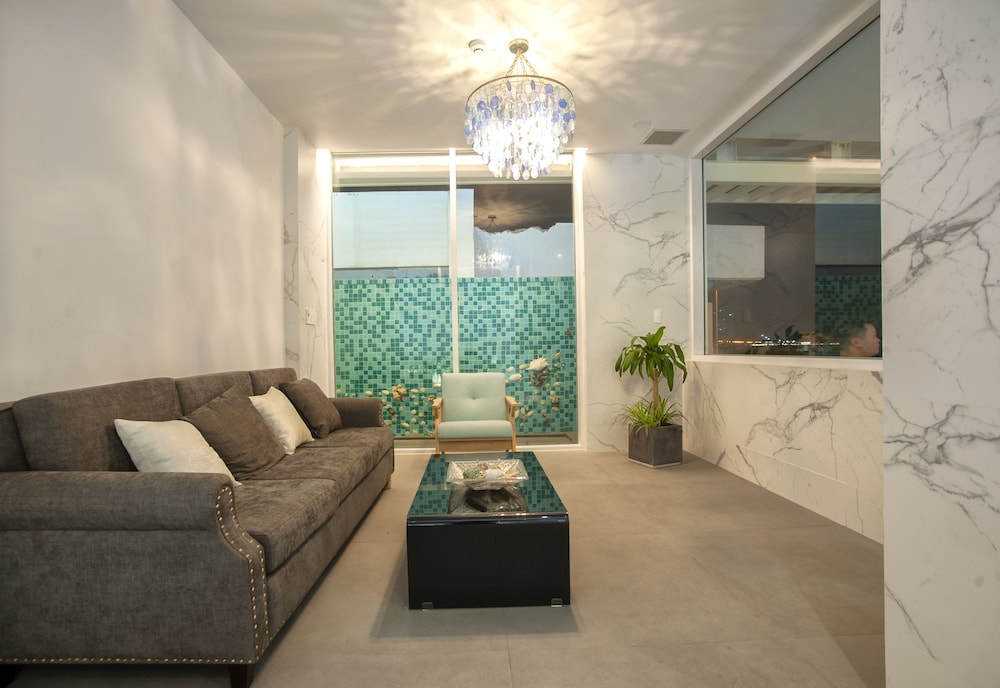 Seabreeze Villa Nha Trang view 2