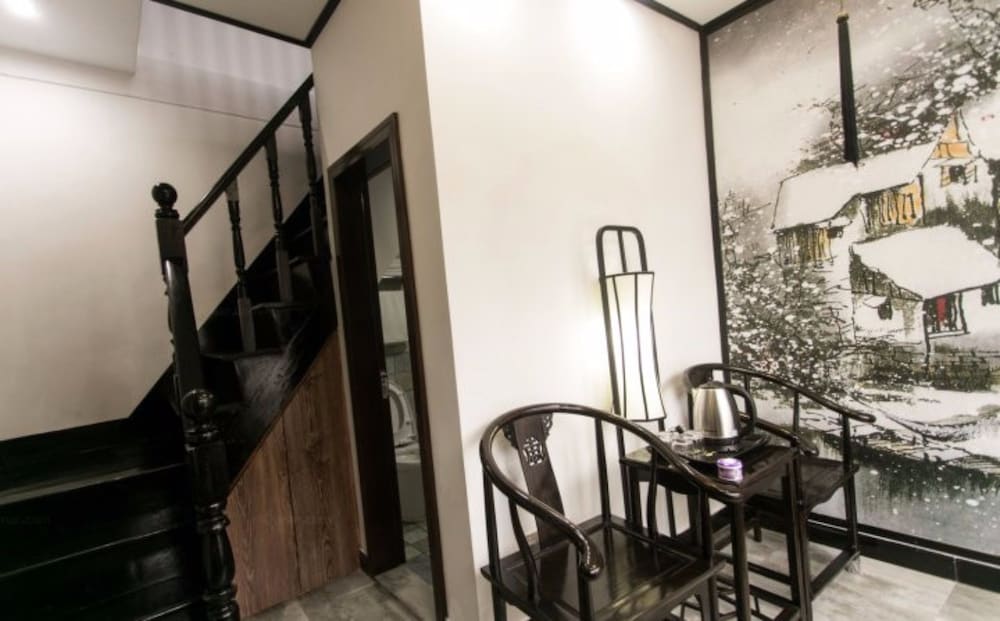 Zunyuelou Inn Tongli