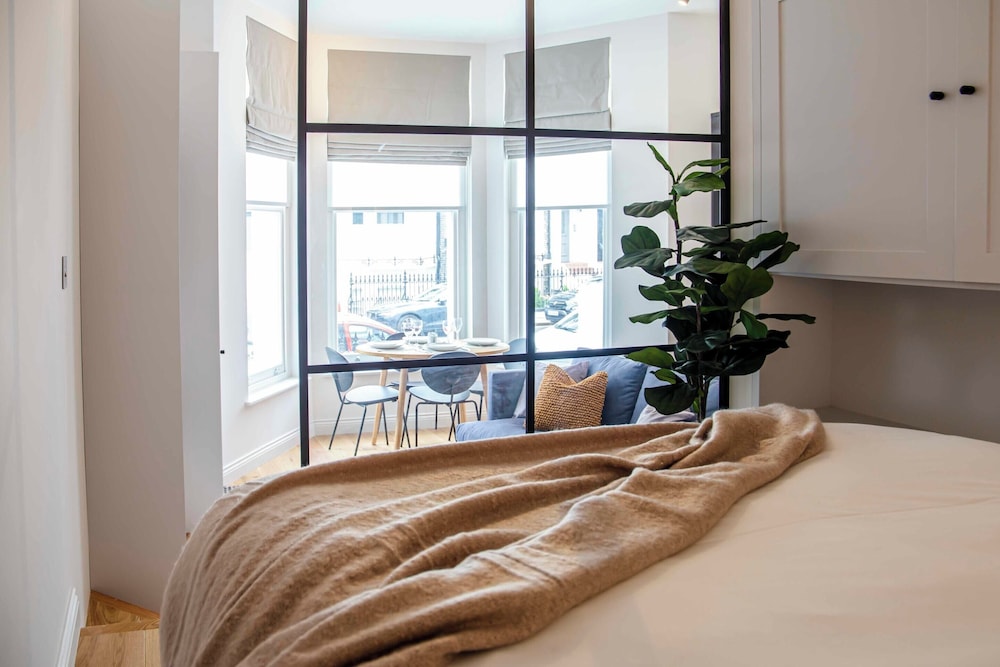 Coleherne Road Residence III view 3