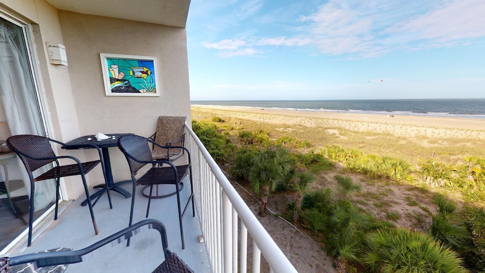 Beach House 2 by Tybee Vacation Rentals