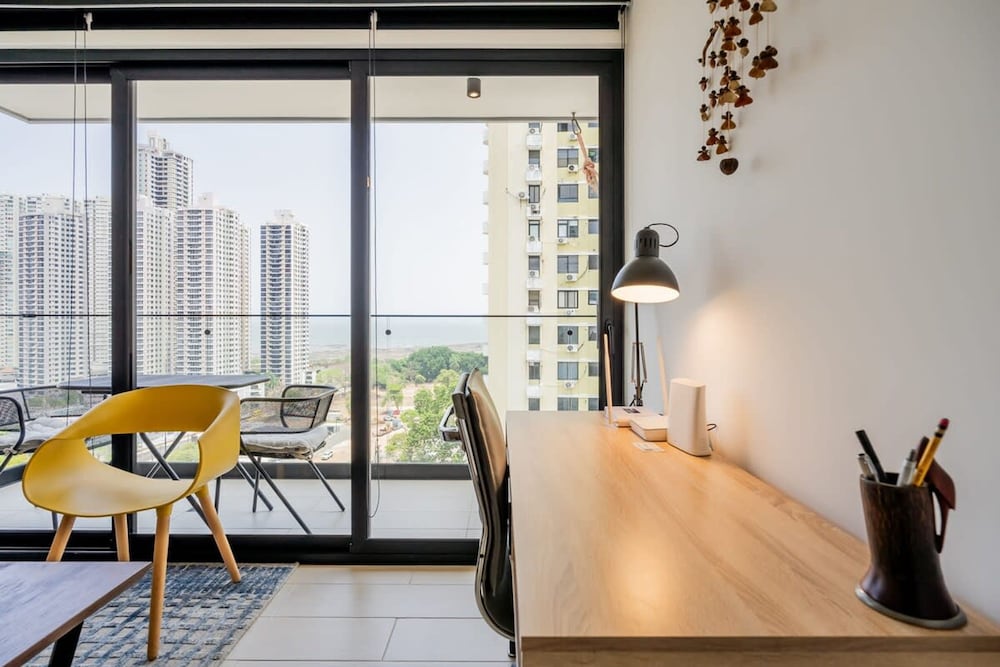 w Wonderful 1BR in San Francisco With Balcony