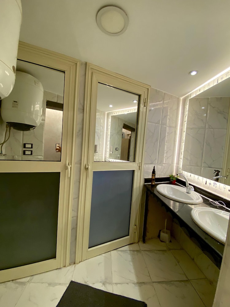 Sunset Hostel