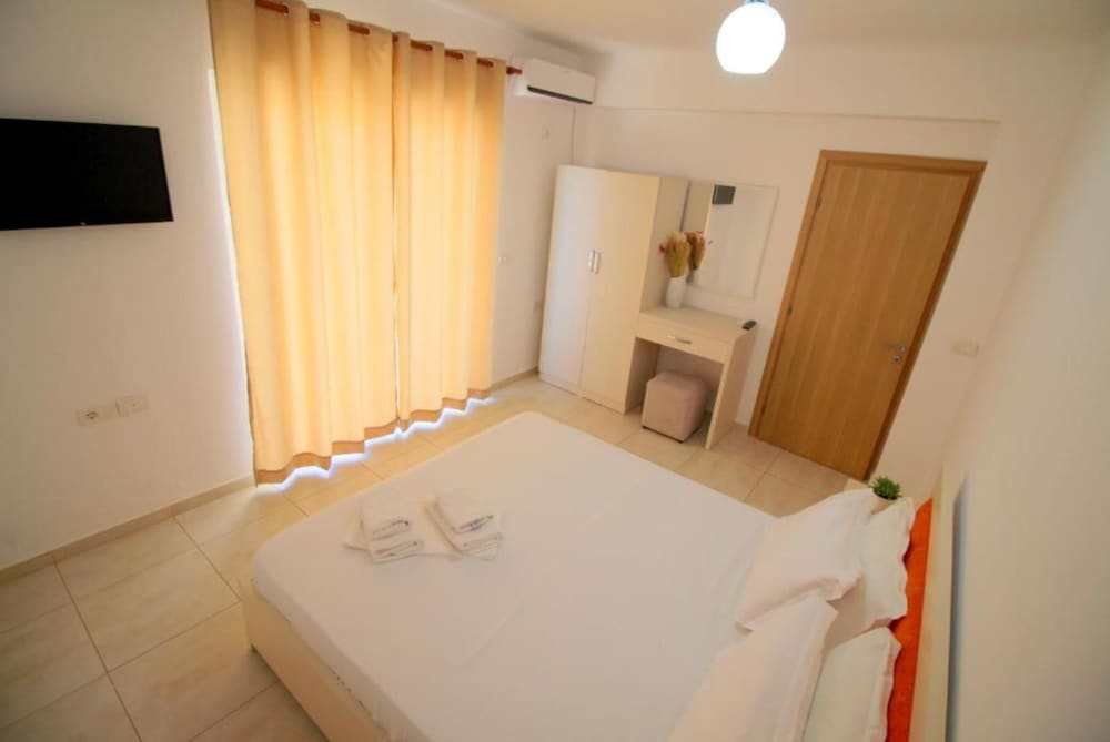 AR Apartments