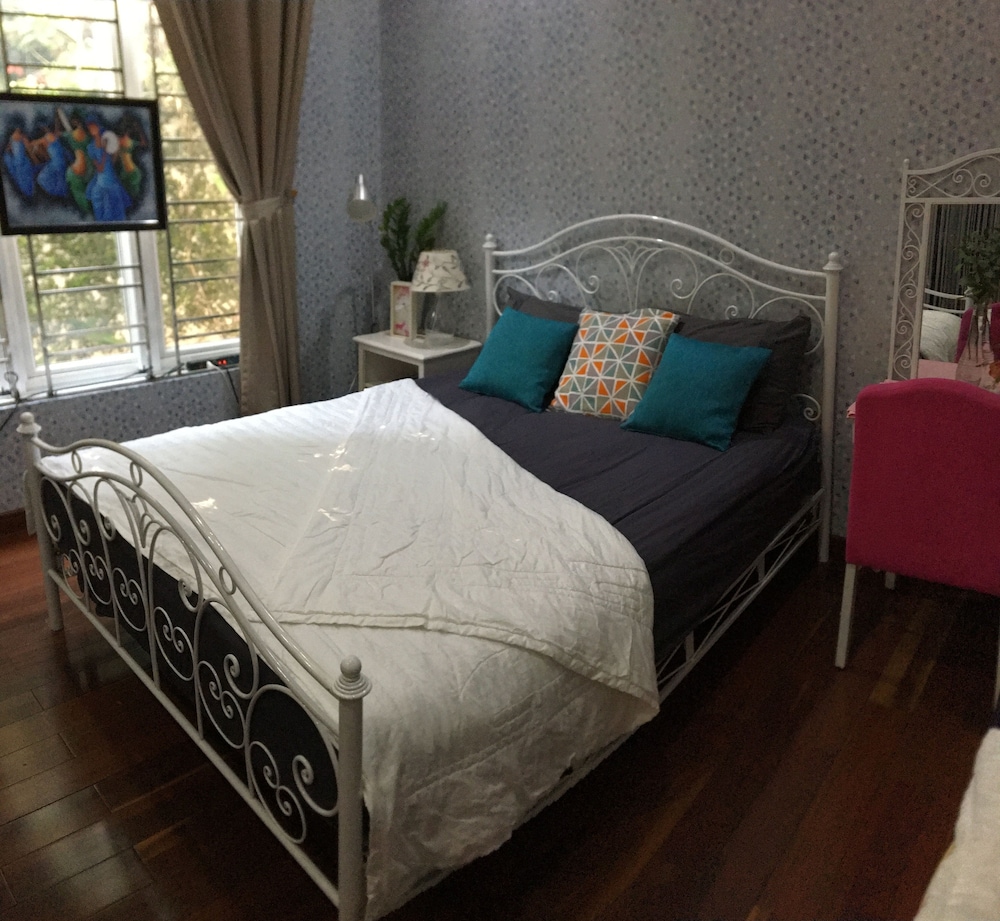 5 Bedrooms Pool Villa w Karaoke