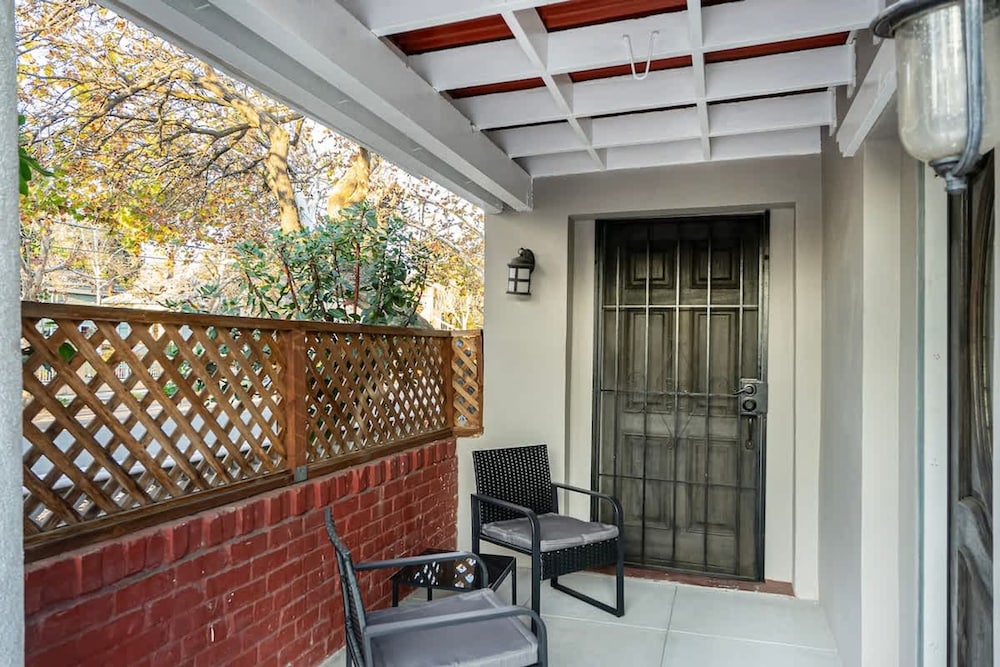 Stunning House wt 6Br 5bth SJ