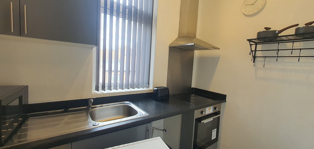 Leicester CentraL House view 5