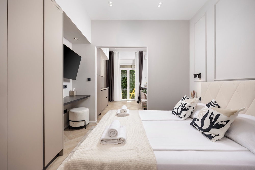 Marvie Apartments