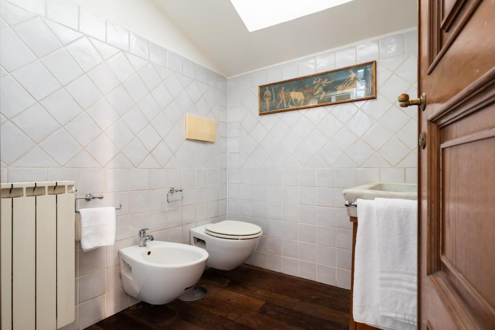 Trastevere Romantic Terraced Apartment