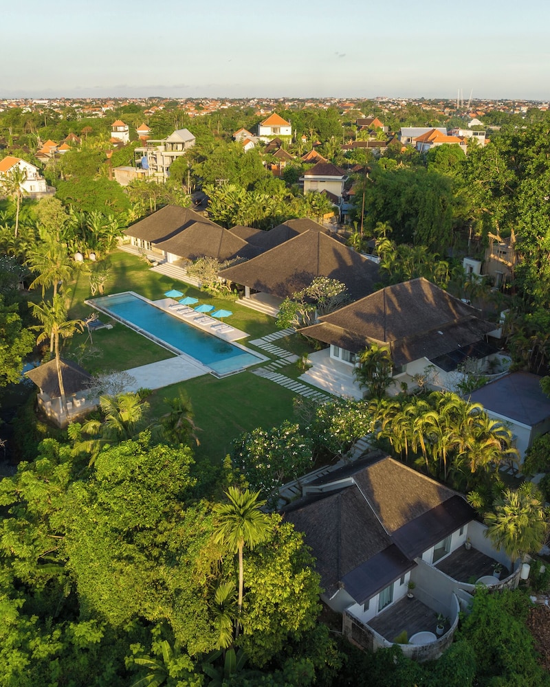 Outsite Bali