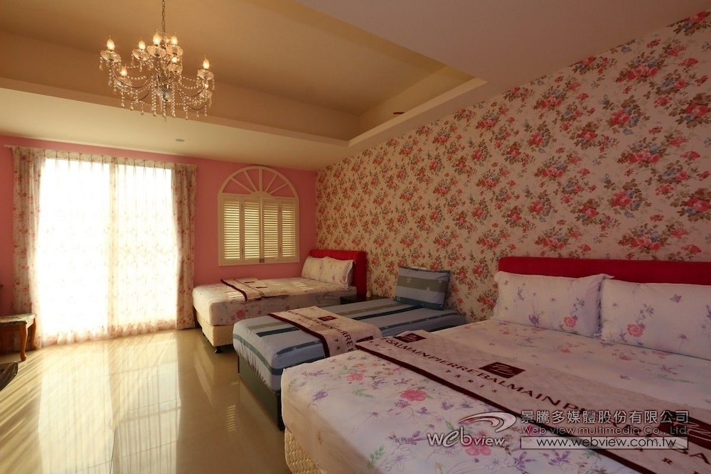 Happy Sun B&B