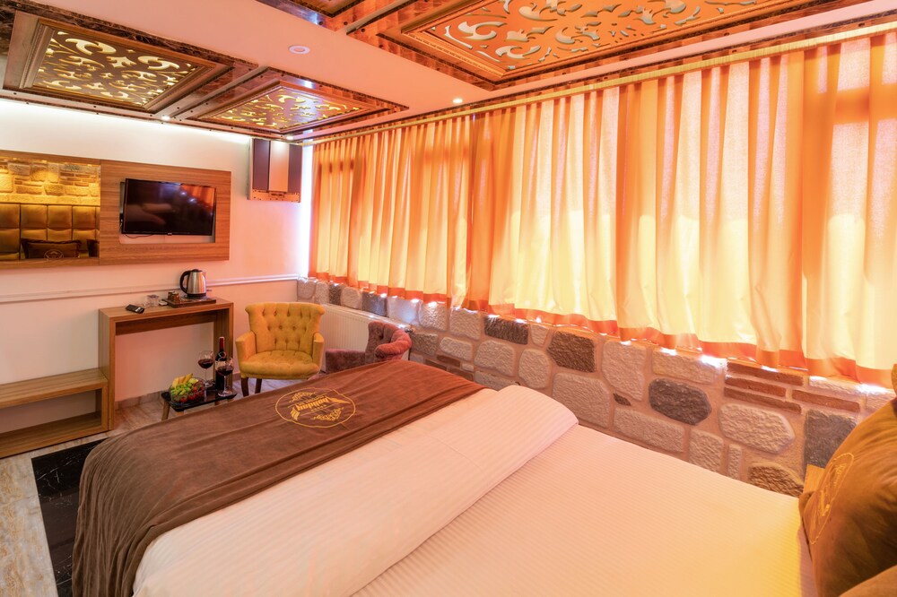 Holiday Business Otel - Image 15