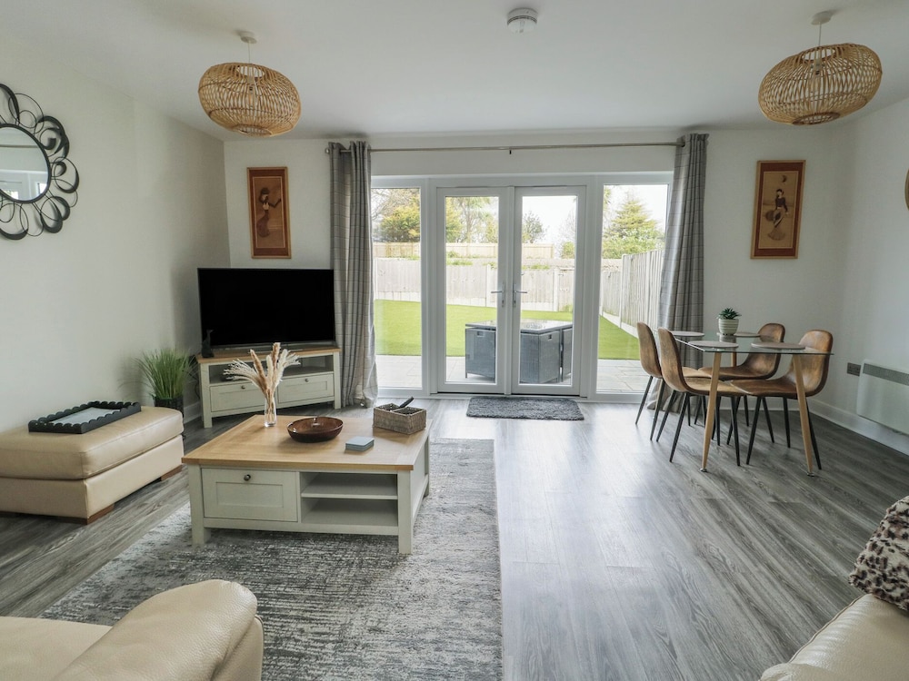 4 Parc Delfryn
